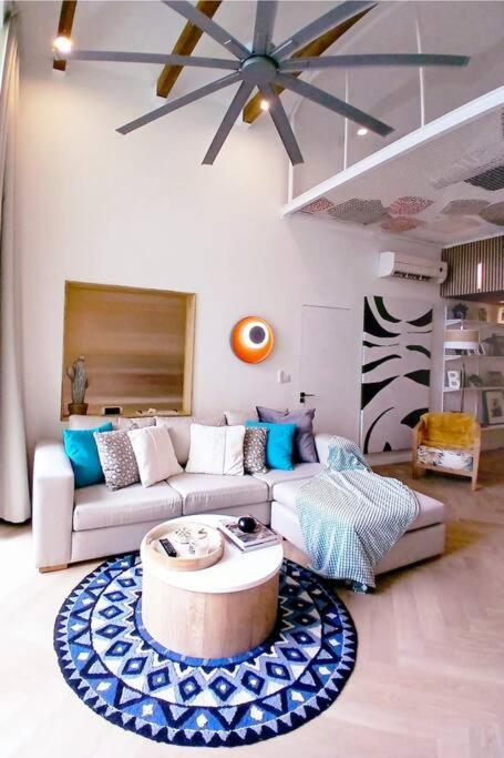 Seaside 3 Suites Penthouse With Pool Gym & Bbq Terrace Cap Malheureux Exterior photo