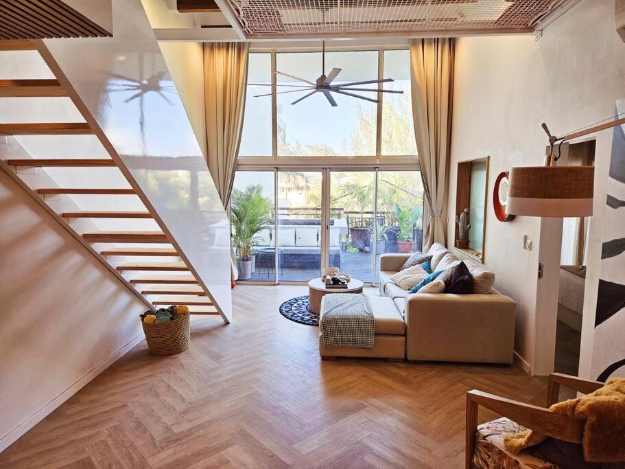 Seaside 3 Suites Penthouse With Pool Gym & Bbq Terrace Cap Malheureux Exterior photo