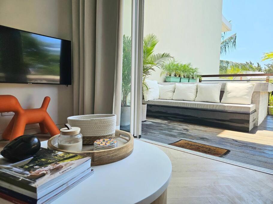 Seaside 3 Suites Penthouse With Pool Gym & Bbq Terrace Cap Malheureux Exterior photo